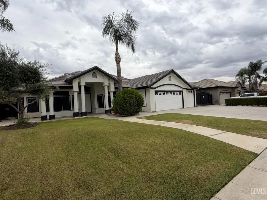 4618 CROSSHAVEN AVENUE, Bakersfield, CA 93313 - #3