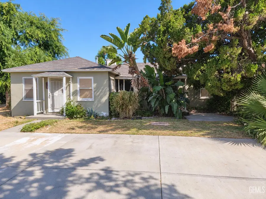 319 HOLTBY ROAD, Bakersfield, CA 93304 - #2