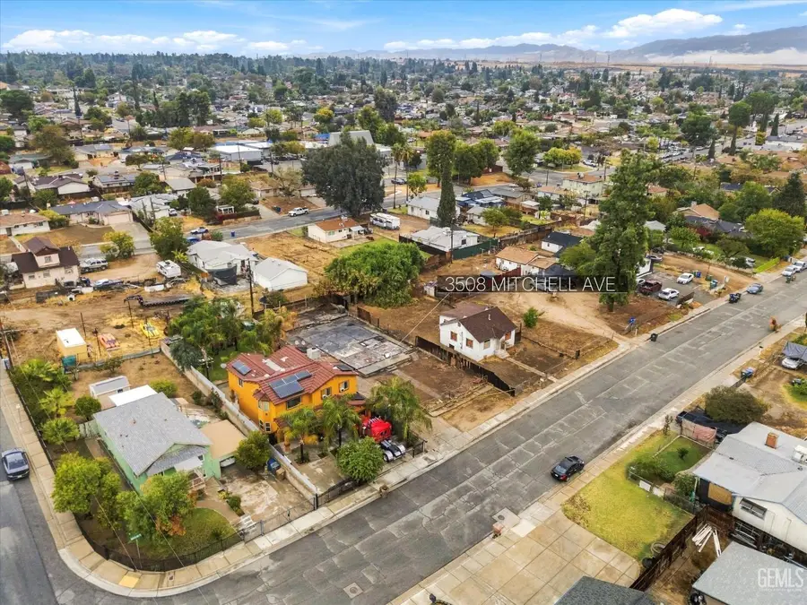 3805 MITCHELL AVENUE, Bakersfield, CA 93306 - #2