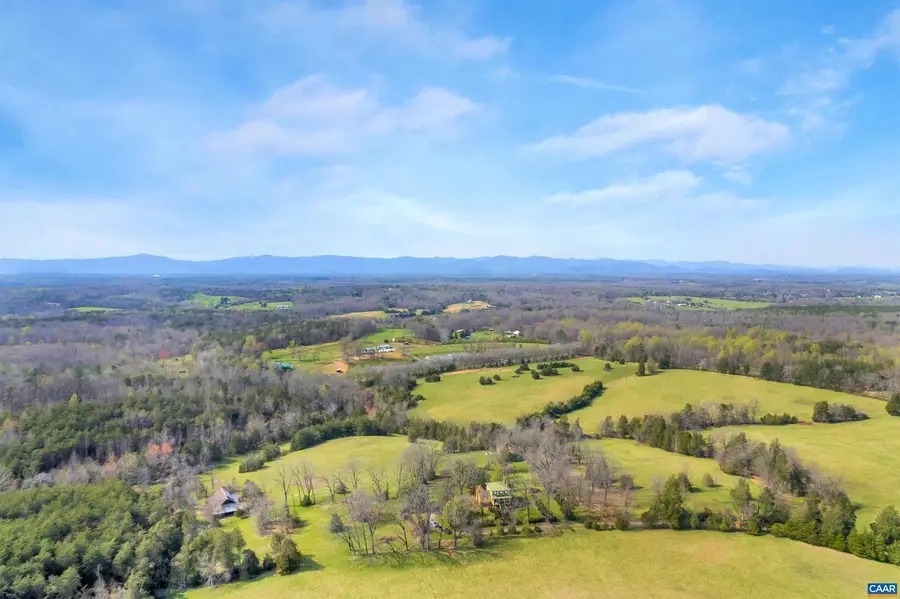 6088 Blue Run Rd, Somerset, VA 22972 - Image #2