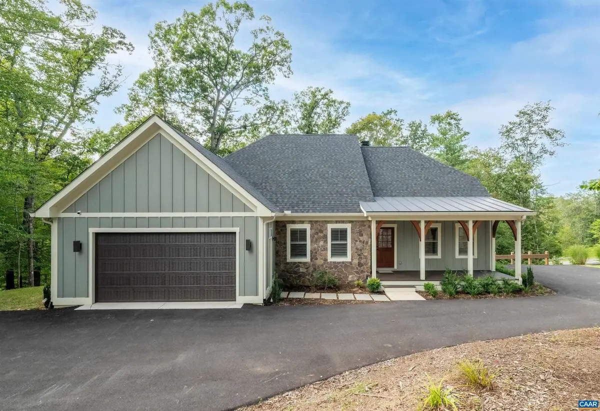 329 Carrsbrook Dr, Charlottesville, VA 22901 - #1