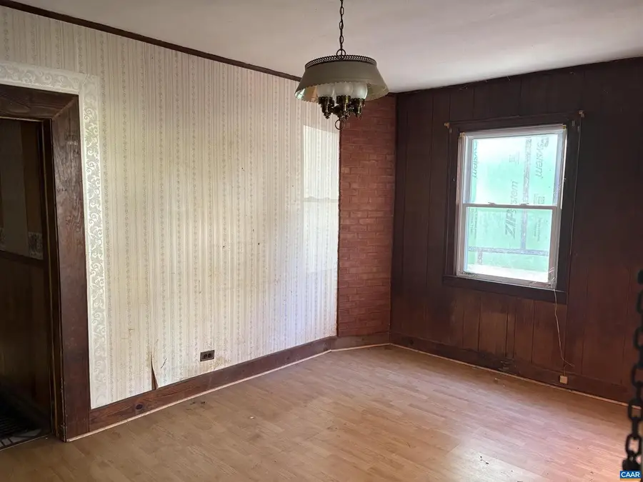 924 Bolling Ave, Charlottesville, VA 22902 - Image #2