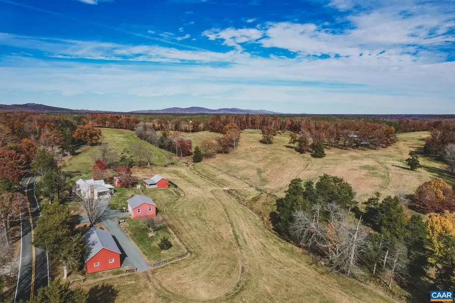 3785 Rolling Rd S, Scottsville, VA 24590 - Image #3