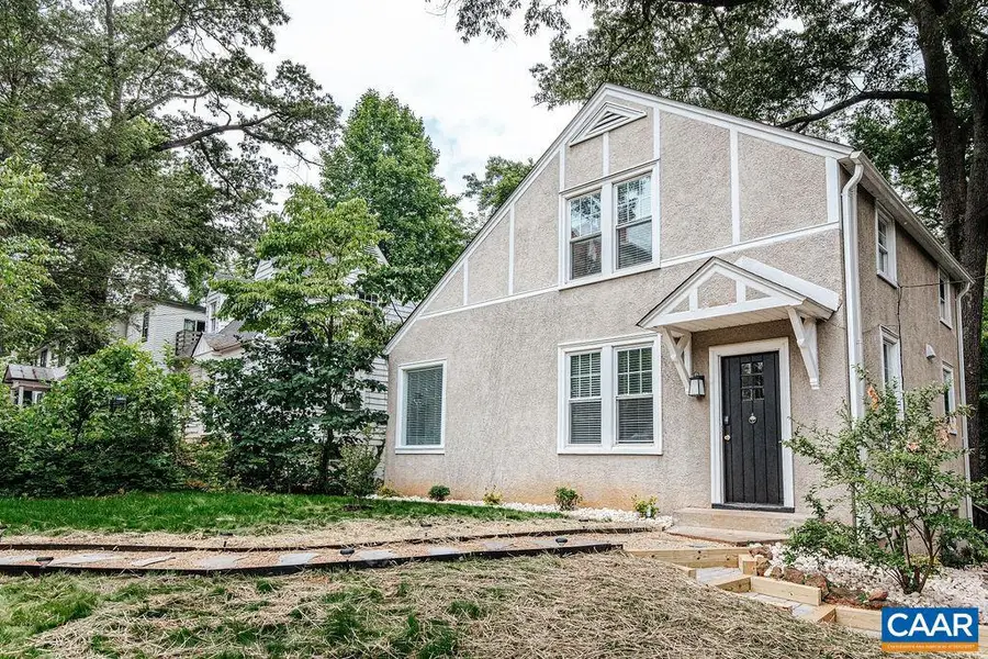 126 Maywood Ln, Charlottesville, VA 22903 - Image #2