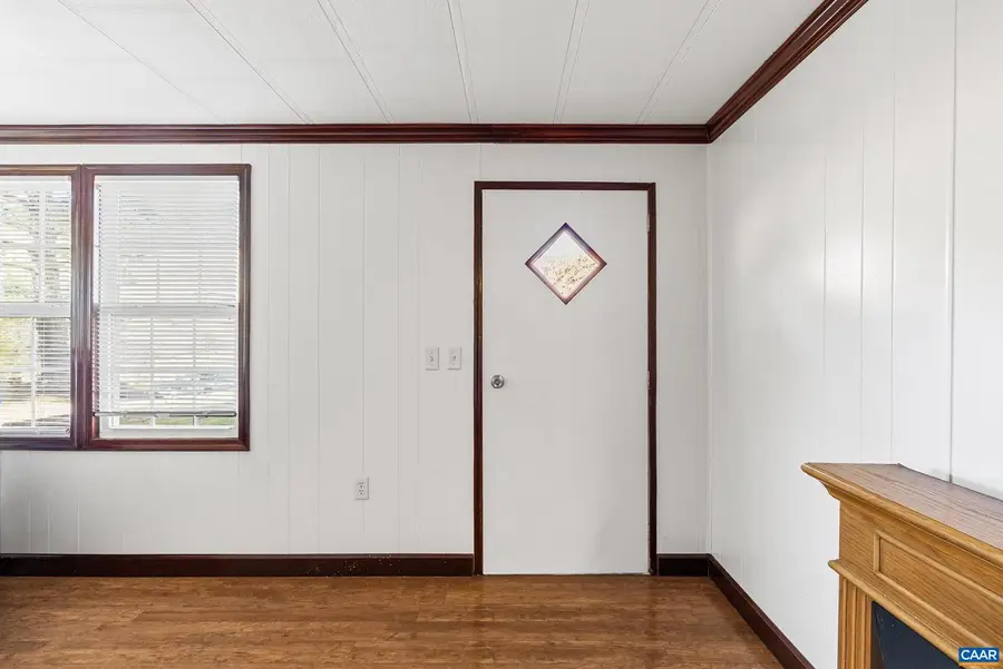 1066 Stevens Cove Rd, East, VA 22949 - Image #3