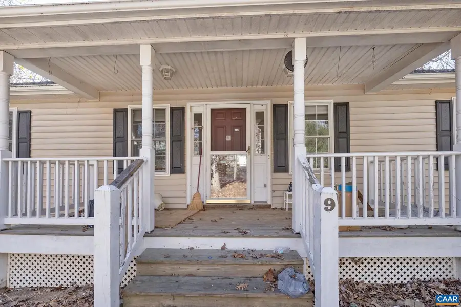 9 Amethyst Rd, Palmyra, VA 22963 - Image #2