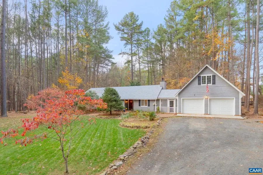 4220 Paddock Cir, Earlysville, VA 22936 - Image #3