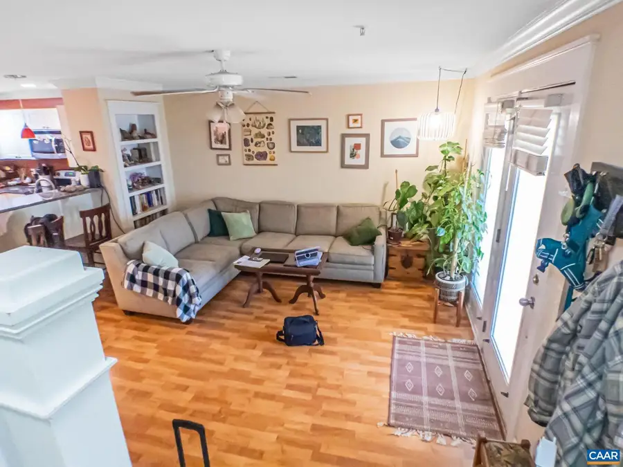 1615 Elmwood Ct #202, Charlottesville, VA 22903 - Image #3
