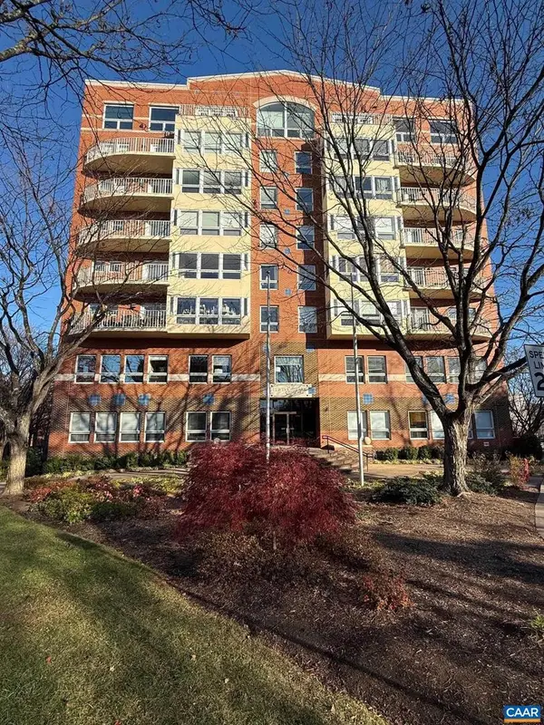 250 West Main St #402, CHARLOTTESVILLE, VA 22902