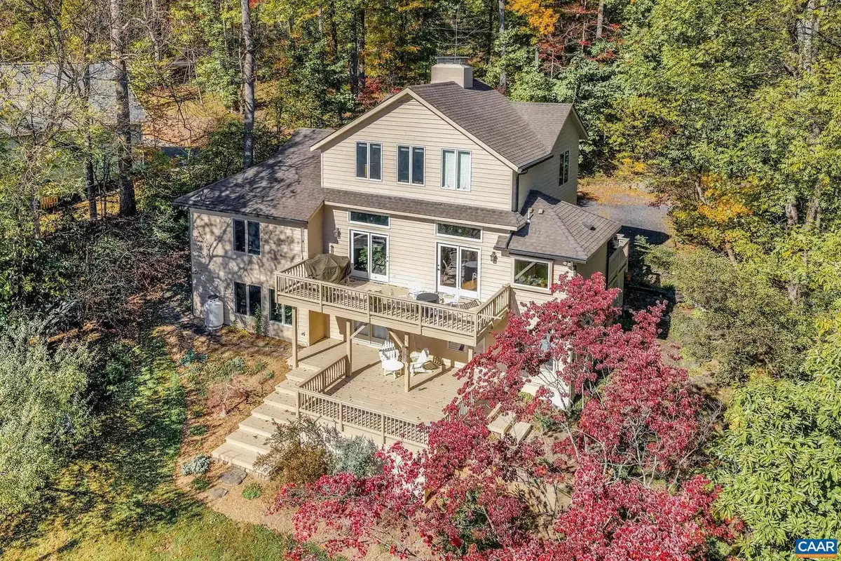 987 Rodes Farm Dr, Nellysford, VA 22958 - Image #1