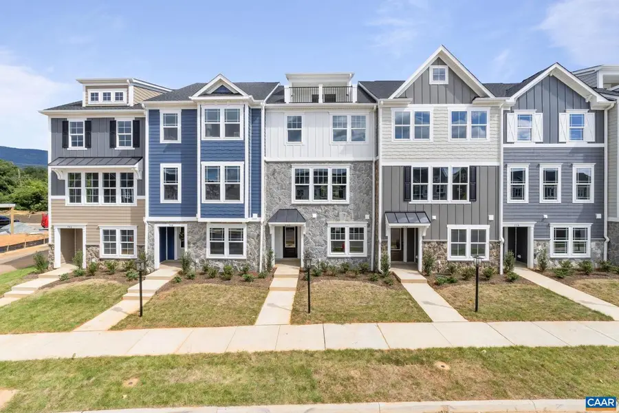 108 Park Ridge Dr, Crozet, VA 22932 - Image #3