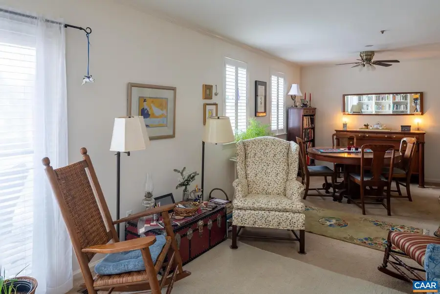 1325 Branchlands Dr #e, Charlottesville, VA 22901 - Image #2