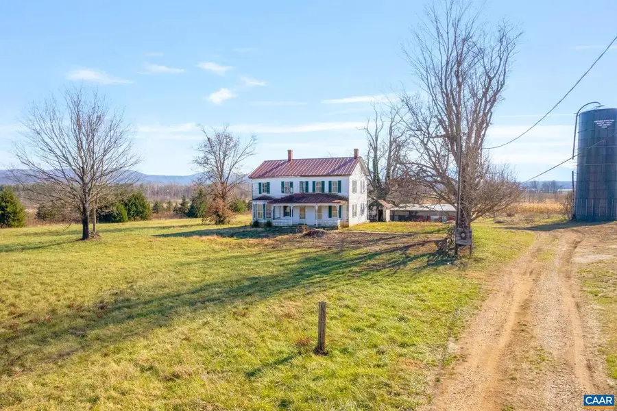 389 Shalom Rd, Waynesboro, VA 22980 - Image #2