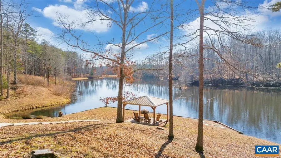 780 Dry Bridge Rd, Farmville, VA 23901 - #3