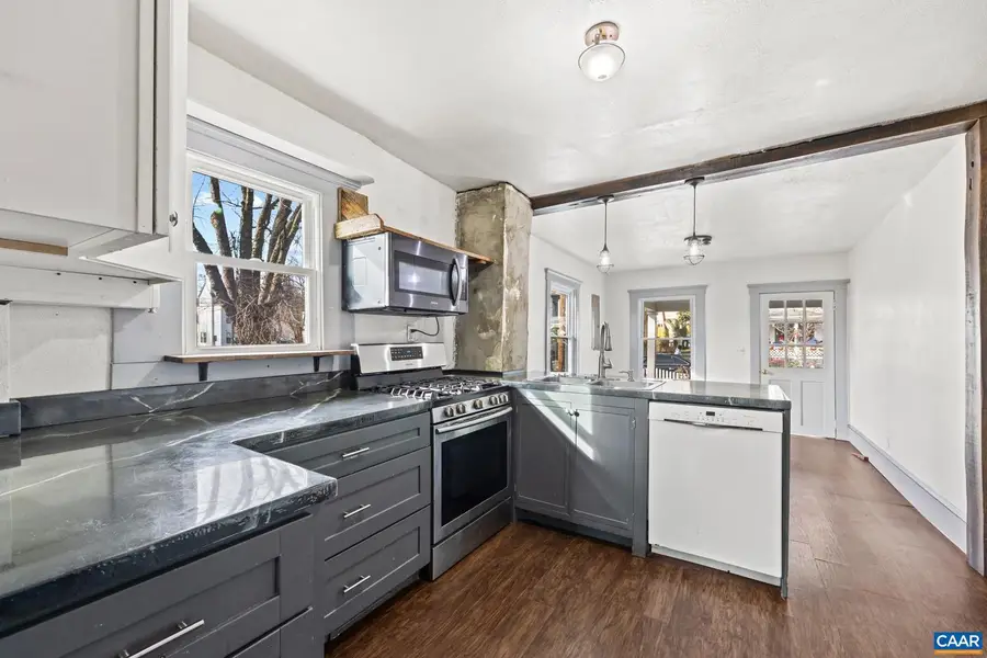 504 Nw 12th St, Charlottesville, VA 22903 - Image #3