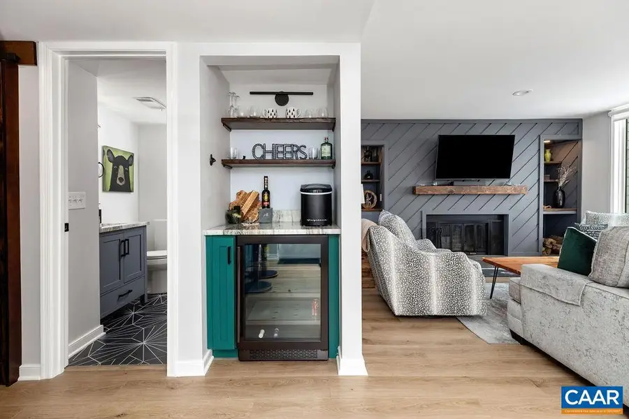 1411 Highlands Condos, Roseland, VA 22967 - Image #2