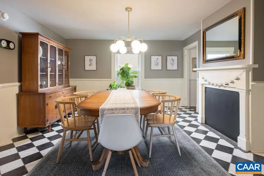 349 Nw 10th St, Charlottesville, VA 22903 - Image #3