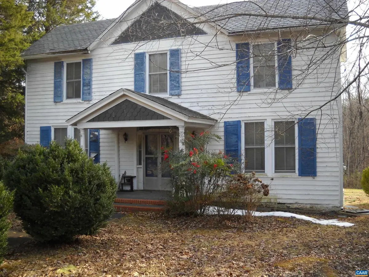 342 Morgans Hill Rd, Arvonia, VA 23004 - Image #1