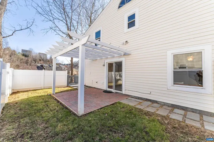 960 Rock Creek Rd, Charlottesville, VA 22903 - #3