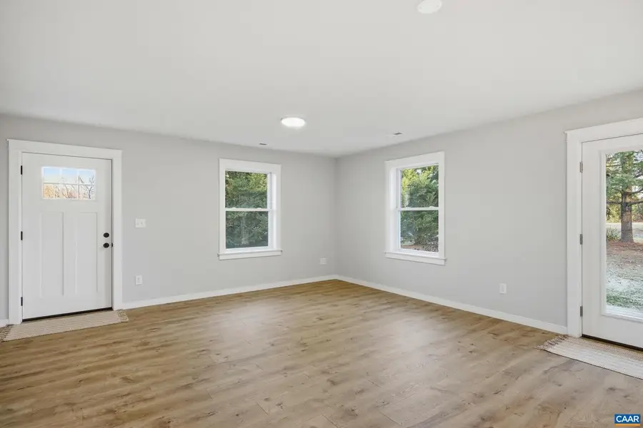 23 Greenwood Dr, Louisa, VA 23093 - #3