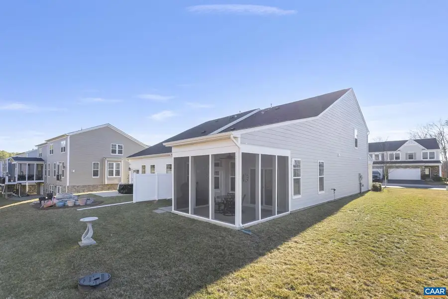 204 Bayberry Ln, Zion Crossroads, VA 22942 - #2