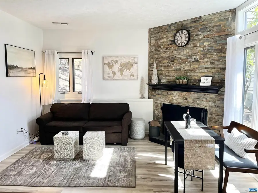 476 Three Ridges Condos, Roseland, VA 22967 - #2