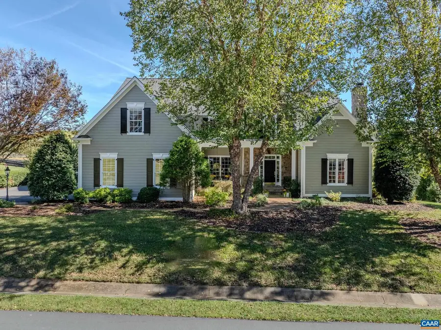 1126 Cambridge Hill Ln, Keswick, VA 22947 - #2