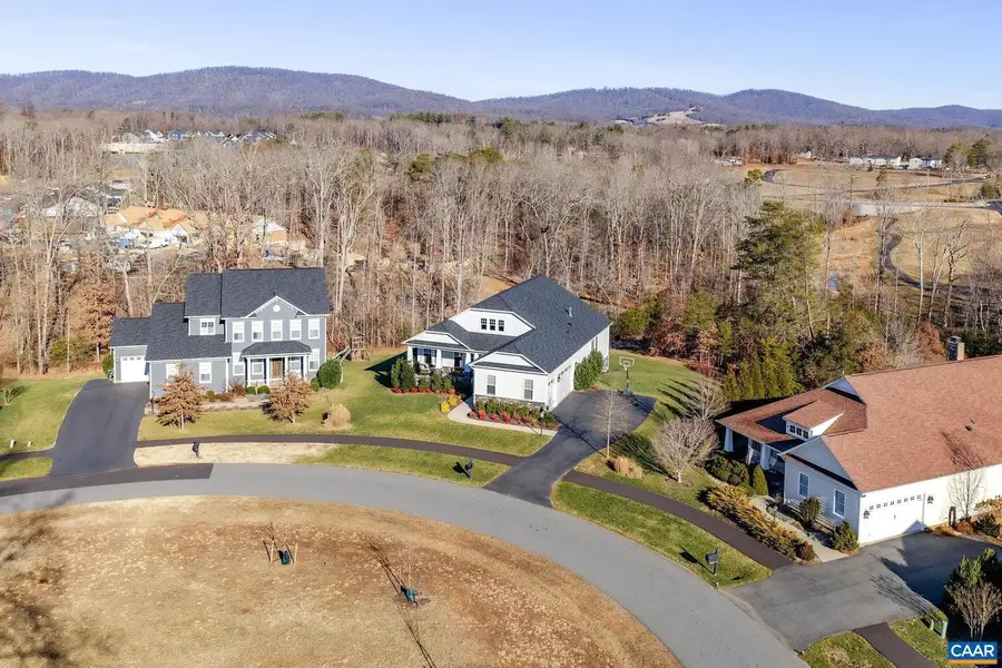 2744 Lockerbie Ln, Keswick, VA 22947 - #2