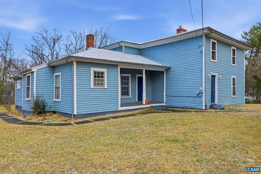 204 Holladay Ave, Gordonsville, VA 22942 - Image #2