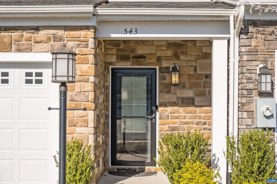 543 Crimson St, Crozet, VA 22932 - Image #3