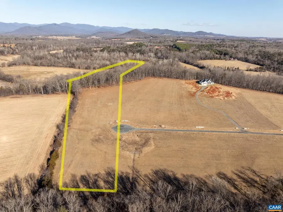 17 Grange Commons Ridge #17, Ruckersville, VA 22968 - Image #2