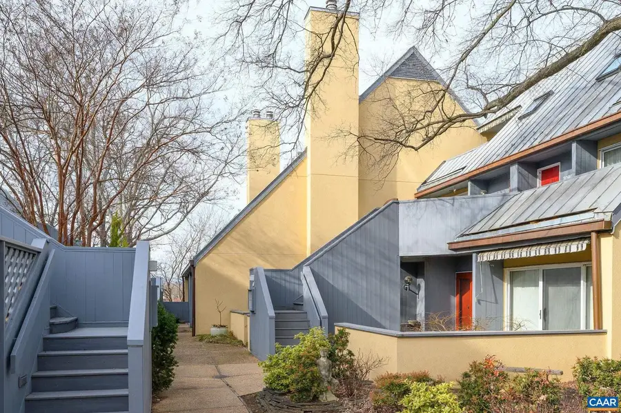 311 Nw 2nd St #b, Charlottesville, VA 22902 - Image #2