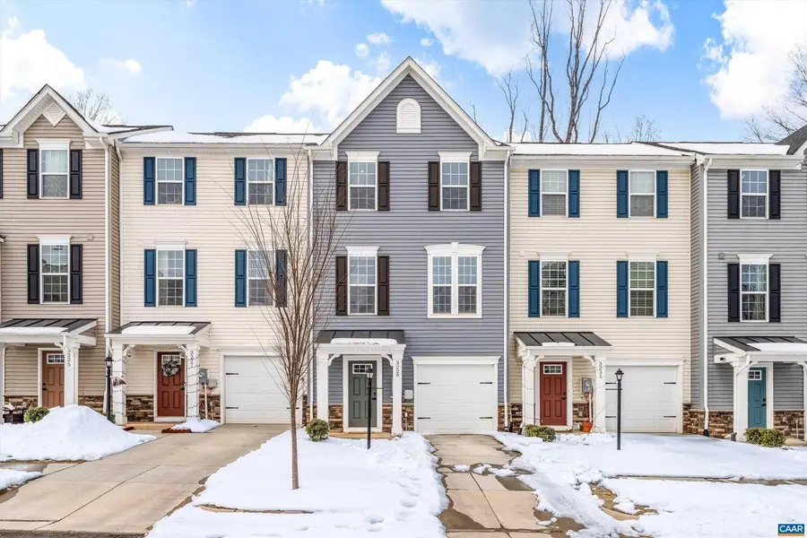 3229 Acadia Dr, Charlottesville, VA 22911 - Image #2