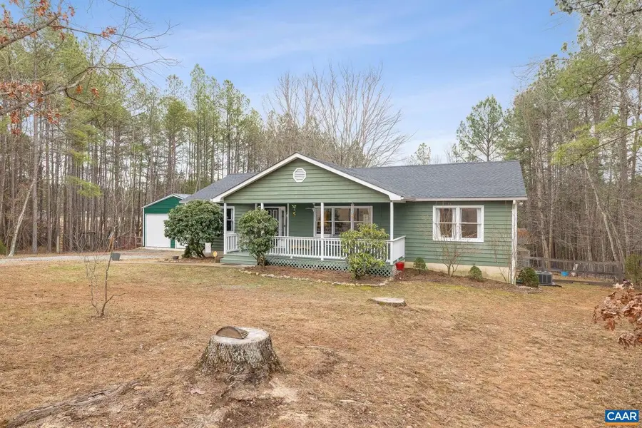 2325 Martin Kings Rd, Scottsville, VA 24590 - Image #3