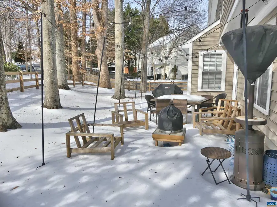 1230 Dunlora Dr, Charlottesville, VA 22901 - Image #3