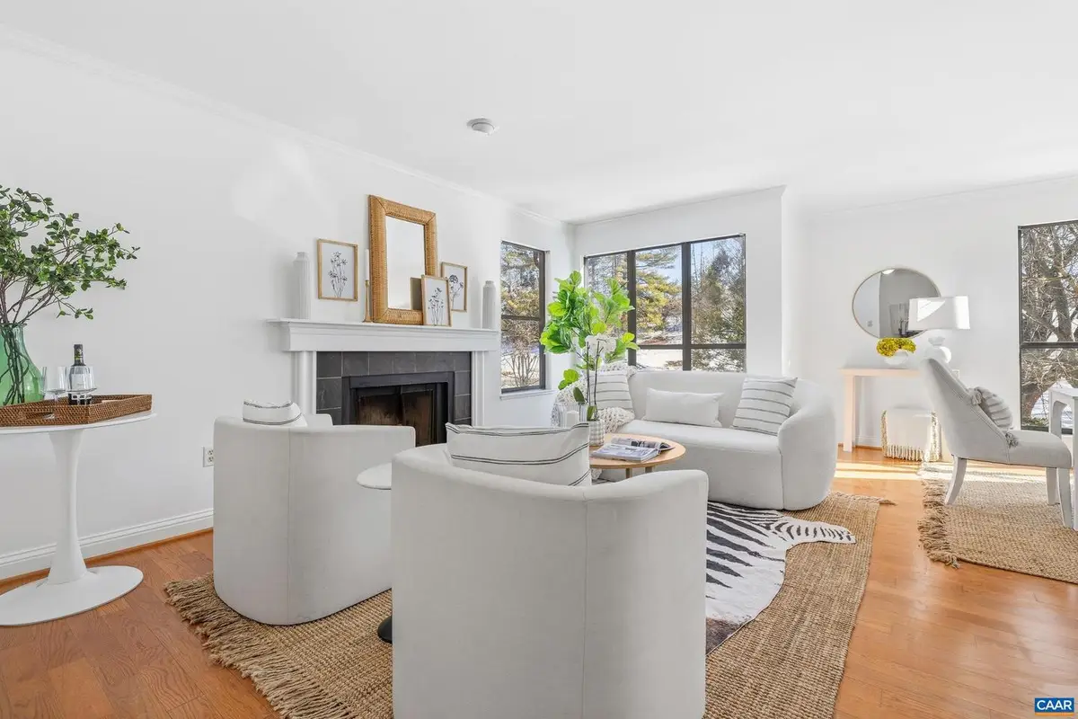 362 South Pantops Dr, Charlottesville, VA 22911 - Image #1