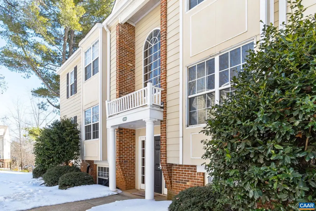 1264 Villa Ln #c, Charlottesville, VA 22903 - Image #1