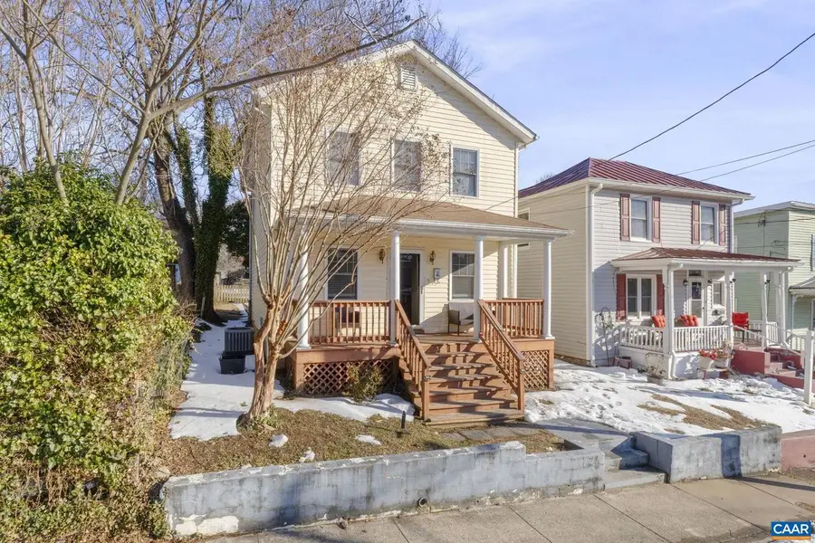 354 Nw 10 1/2 St, Charlottesville, VA 22903 - #2