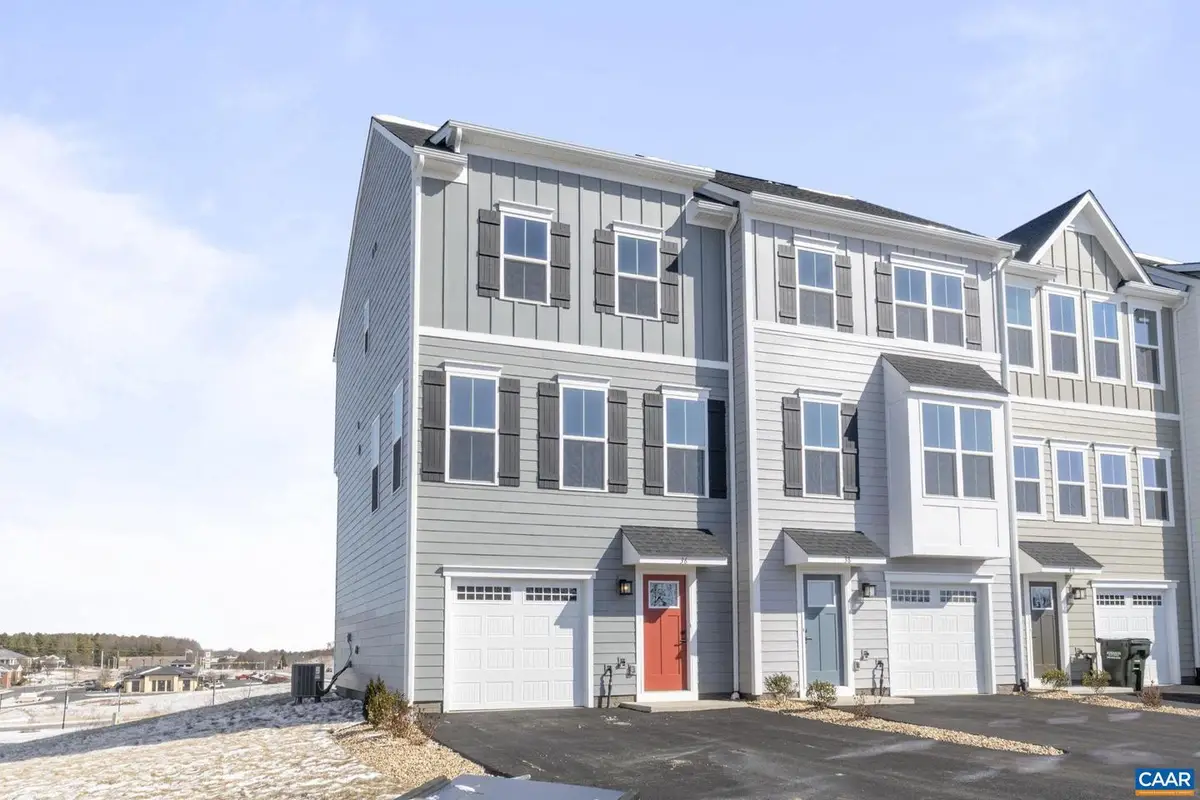 36 Iron Horse Ln, Fishersville, VA 22939 - #1