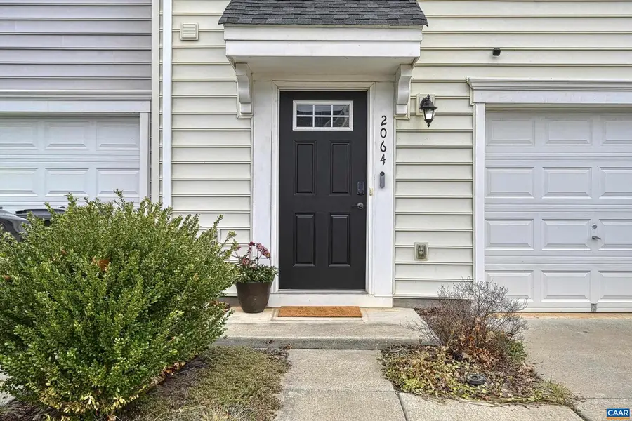 2064 Elm Tree Ct, Charlottesville, VA 22911 - #2