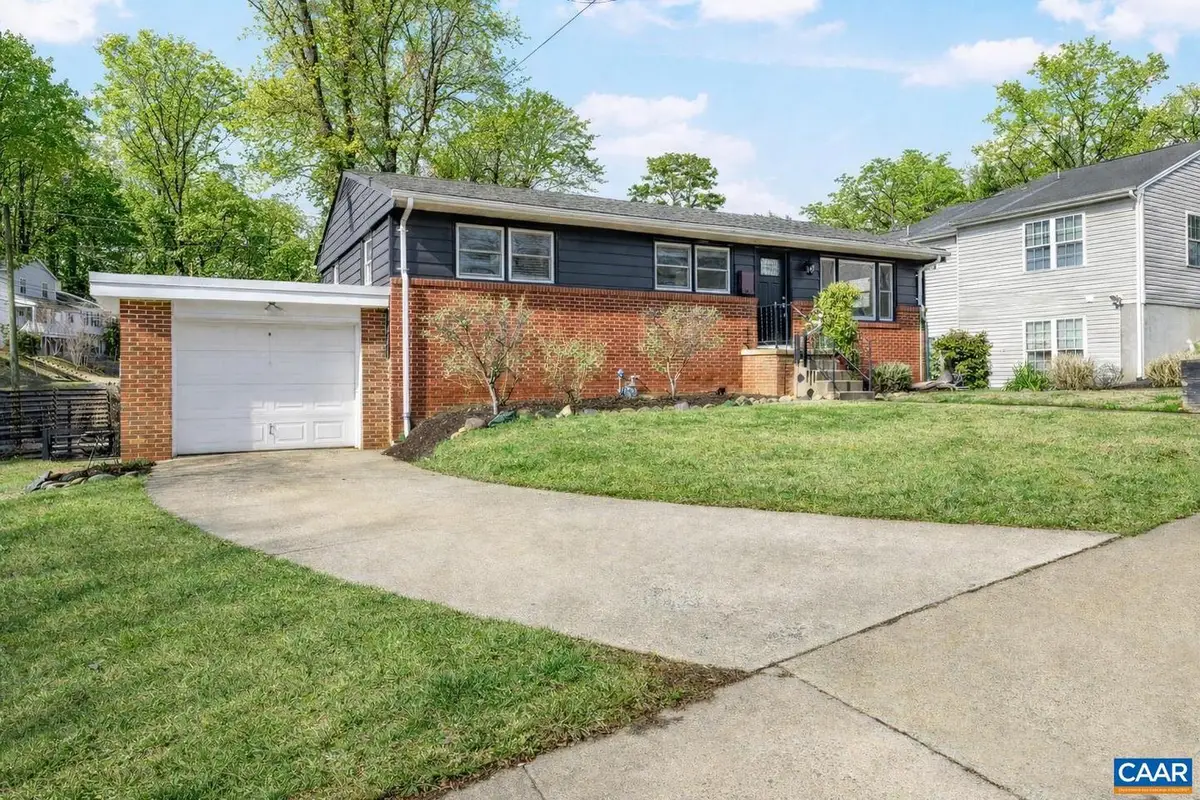 1411 Baker St, Charlottesville, VA 22903 - #1