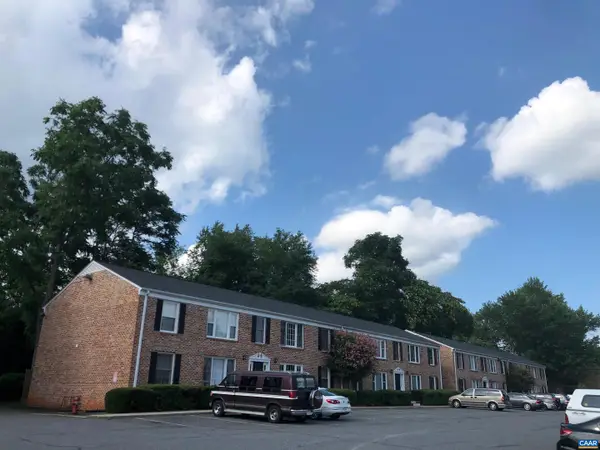 2517 Hydraulic Rd #66, CHARLOTTESVILLE, VA 22901