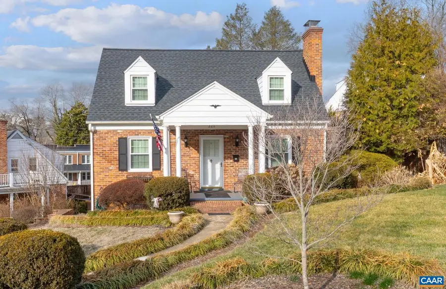 221 Lee Ave, Orange, VA 22960 - #2