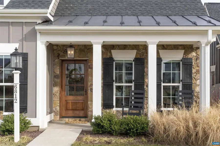6812 Chancery Ln, Crozet, VA 22932 - #2