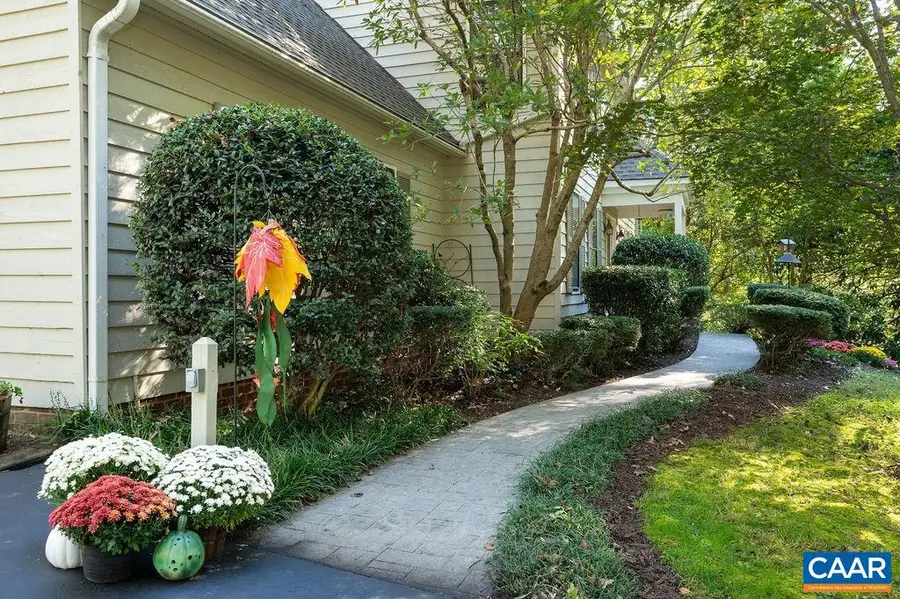 580 Arrowhead Dr, Earlysville, VA 22936 - #2