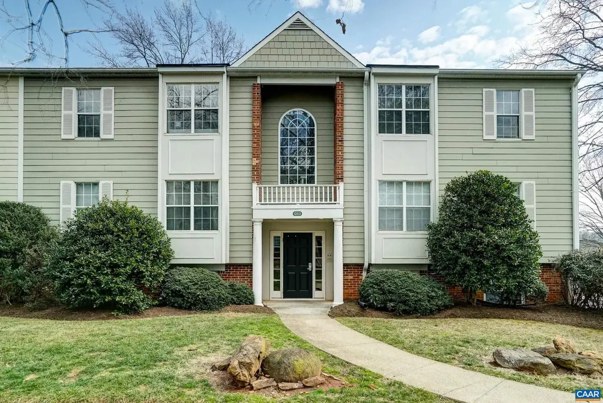 1252 Villa Ln #f, Charlottesville, VA 22903 - #1