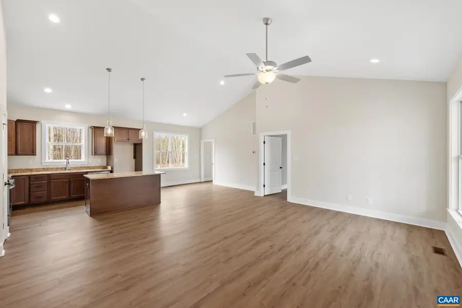 219 Hundley Branch Rd, Scottsville, VA 24590 - #2