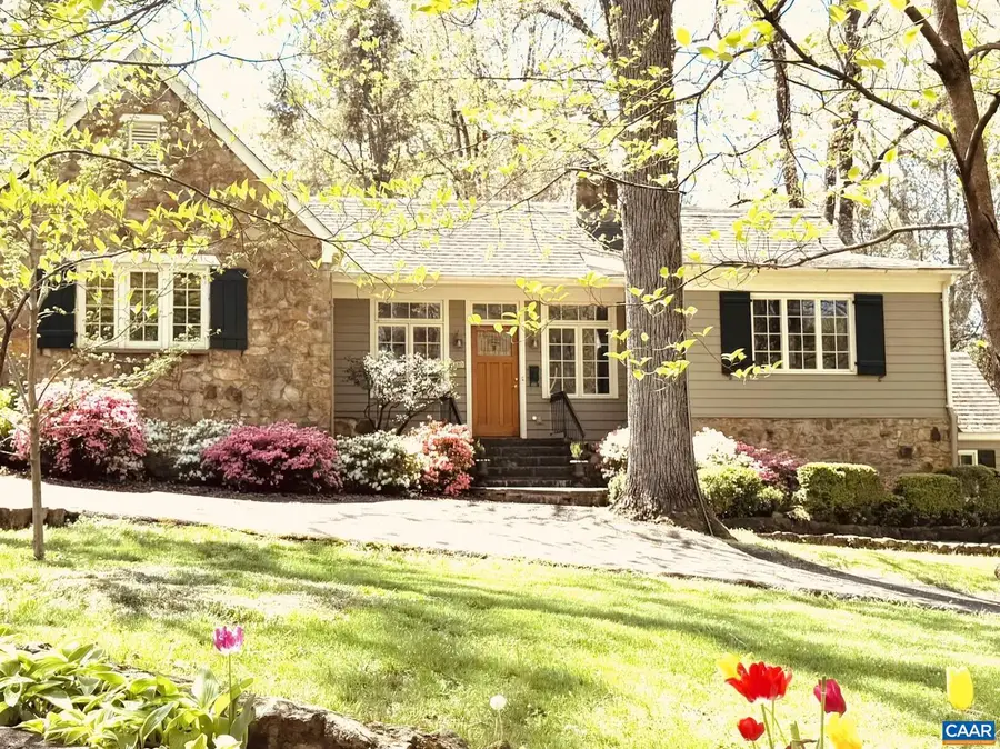 1820 Fendall Ave, Charlottesville, VA 22903 - #2