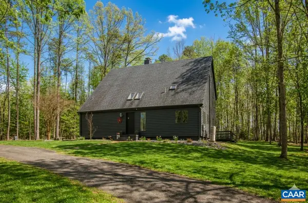 5875 Burnett Ln, ADVANCE MILLS, VA 22968