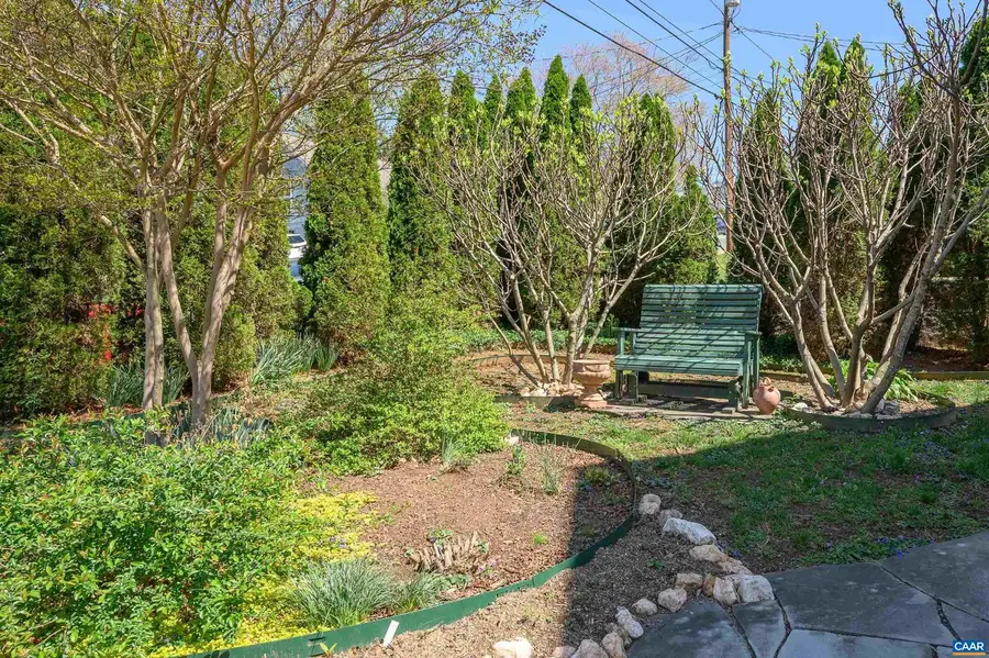 908 Elliott Ave, Charlottesville, VA 22902 - #3